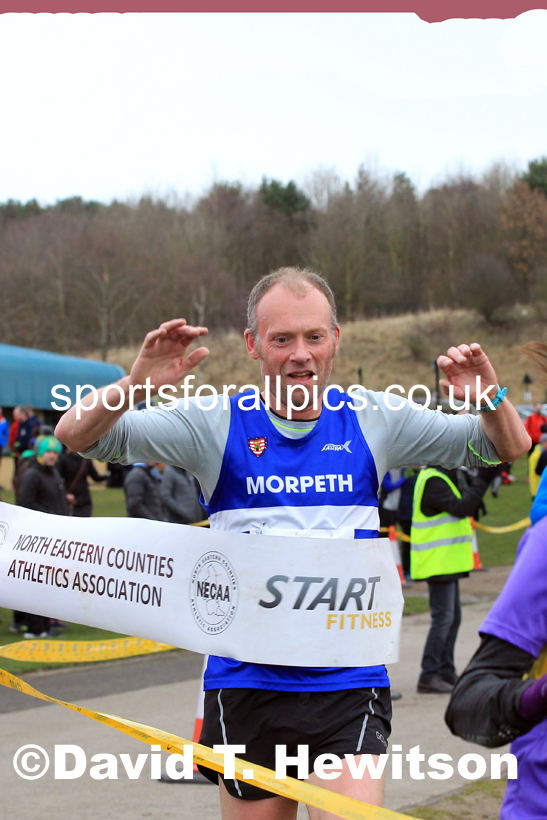 Senior women and veteran women and men over-50s NECAA Road Relay Champs., Hetton Lyons Park, Hetton le Hole, County Durham. Photo: David T. Hewitson/Sports for All Pics